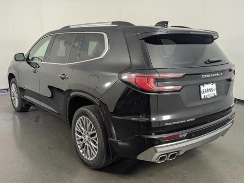 2025 GMC Acadia Denali