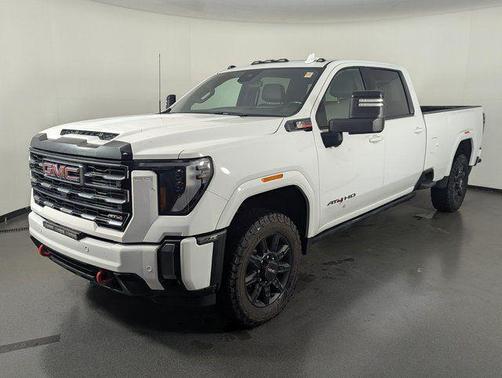 2024 GMC Sierra 2500 AT4