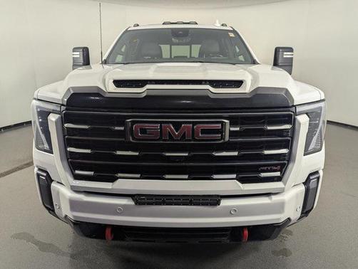 2024 GMC Sierra 2500 AT4