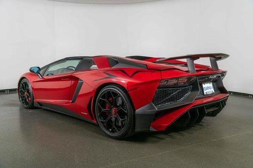 2017 Lamborghini Aventador LP750-4 Superveloce