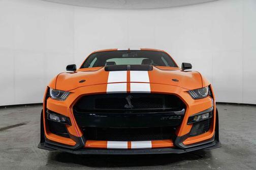 2022 Ford Shelby GT500 Base