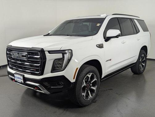 2025 GMC Yukon 4WD AT4