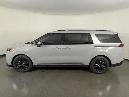 2024 Kia Carnival SX Prestige