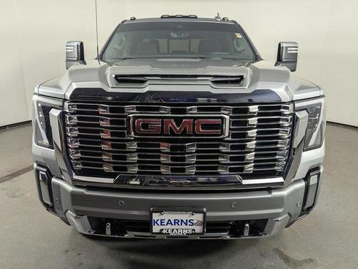 2024 GMC Sierra 2500 Denali