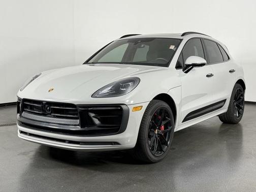 2024 Porsche Macan GTS
