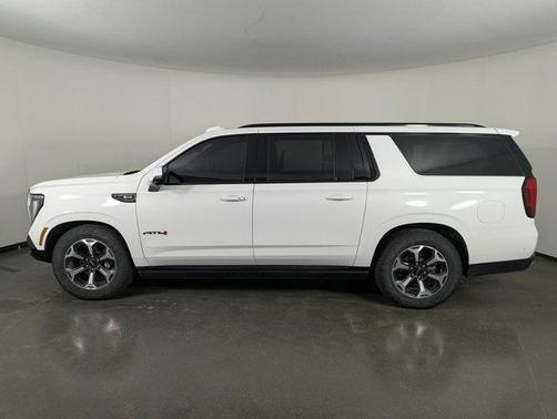 2025 GMC Yukon XL AT4 Ultimate 4WD