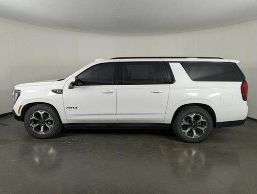 2025 GMC Yukon XL AT4 Ultimate 4WD