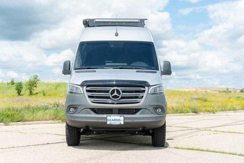 2022 Mercedes-Benz Sprinter 2500 Cargo 144 WB