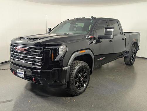 2025 GMC Sierra 2500 AT4