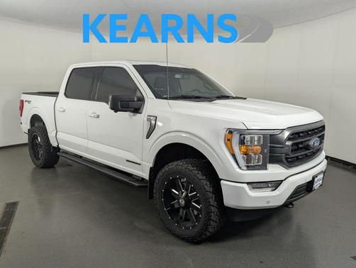 Oxford White 2021 Ford F-150 XLT