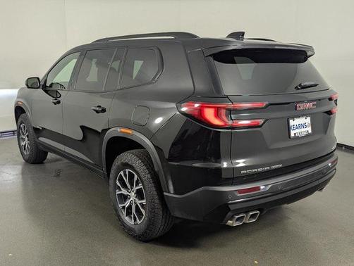 2025 GMC Acadia AWD AT4