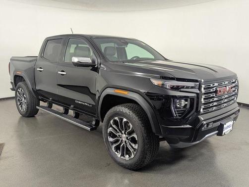 2025 GMC Canyon Denali