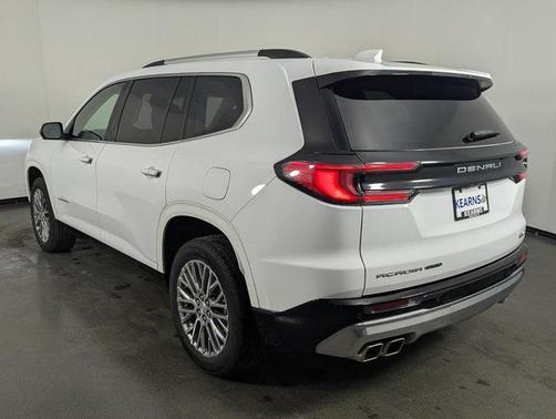2025 GMC Acadia Denali