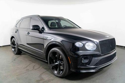 Black 2022 Bentley Bentayga V8