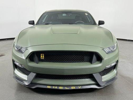 2016 Ford Shelby GT350 Base