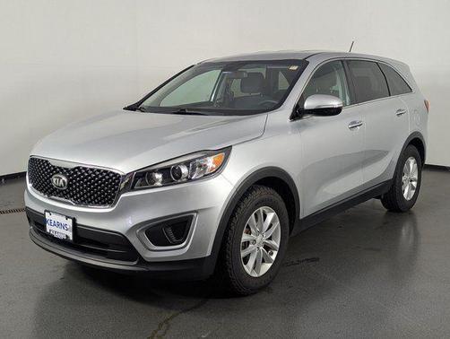 2017 Kia Sorento L