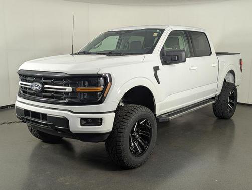Oxford White 2025 Ford F-150 XLT