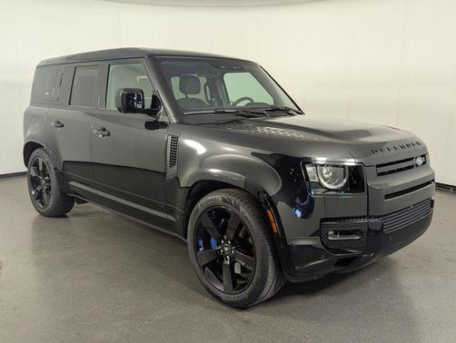 Santorini Black Metallic 2022 Land Rover Defender 110 V8