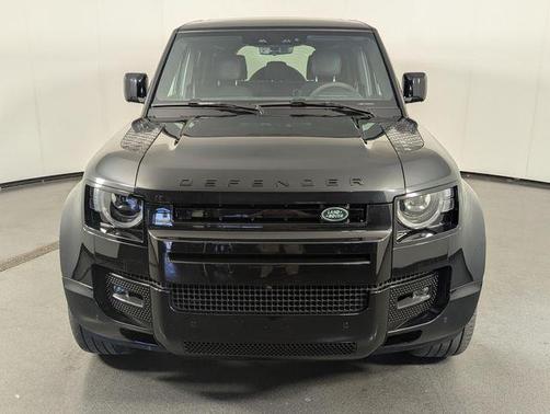 Santorini Black Metallic 2022 Land Rover Defender 110 V8