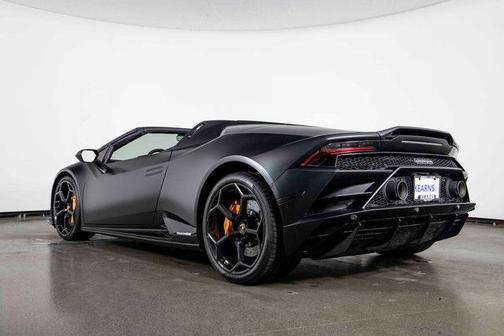 2020 Lamborghini Huracan EVO Base