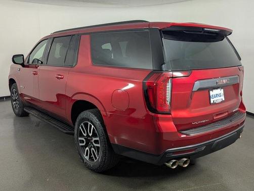 2024 GMC Yukon XL 4WD AT4