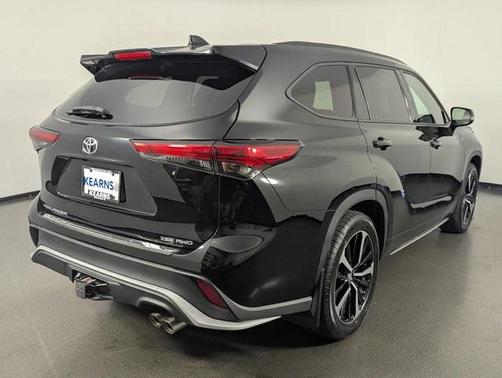 2021 Toyota Highlander XSE