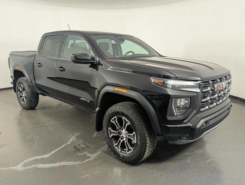 2023 GMC Canyon AT4