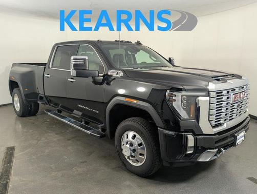 2025 GMC Sierra 3500 Denali