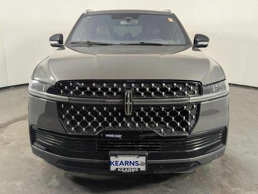 2025 Lincoln Navigator Black Label