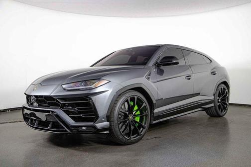 2020 Lamborghini Urus Base