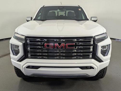 2023 GMC Canyon Denali
