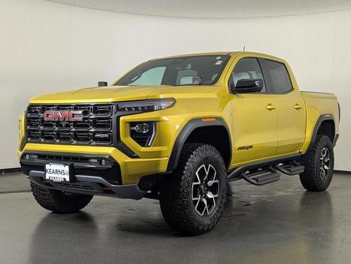 2024 GMC Canyon AT4X