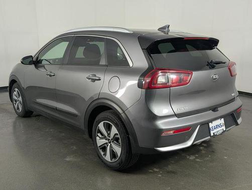 Metal Stream 2018 Kia Niro LX