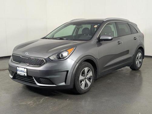 Metal Stream 2018 Kia Niro LX