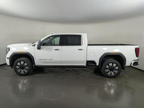 Summit White 2025 GMC Sierra 2500 Denali
