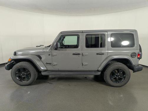 2023 Jeep Wrangler 4-Door Sahara Altitude