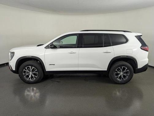 2025 GMC Acadia AWD AT4