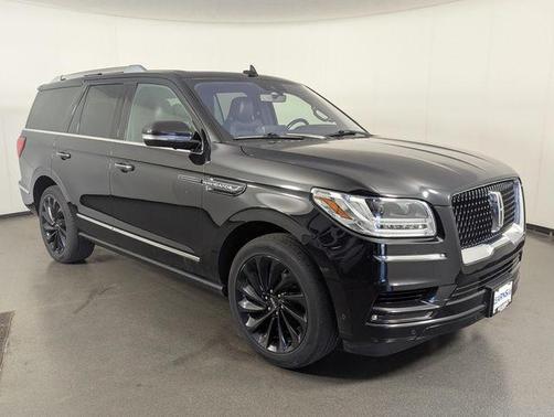 Infinite Black 2020 Lincoln Navigator Reserve