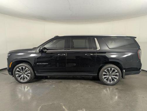 2025 Chevrolet Suburban High Country