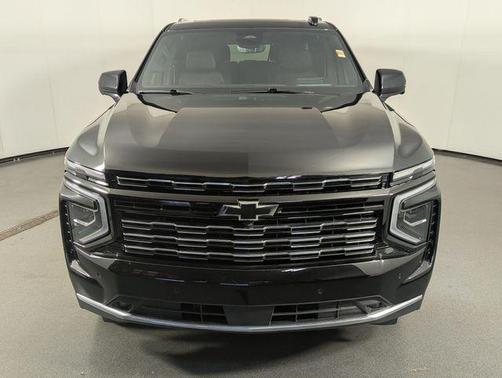 Black 2025 Chevrolet Suburban High Country
