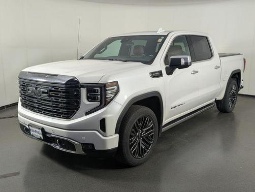 White Frost Tricoat 2022 GMC Sierra 1500 Denali Ultimate