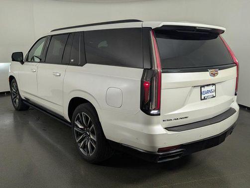 2021 Cadillac Escalade ESV Sport Platinum