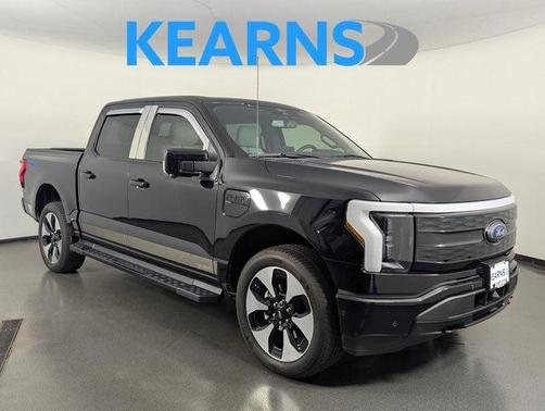 2022 Ford F-150 Lightning Platinum