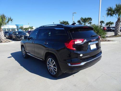 2022 GMC Terrain Denali