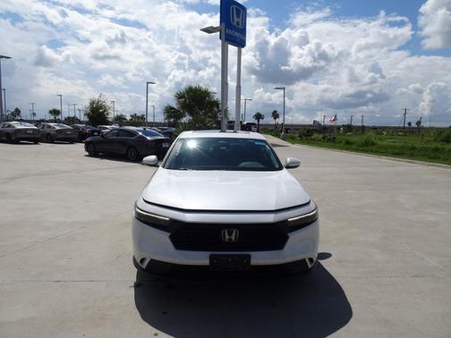 2023 Honda Accord 
