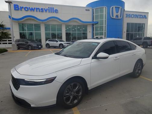 Platinum White Pearl 2024 Honda Accord