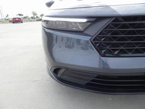 2024 Honda Accord LX 1.5T