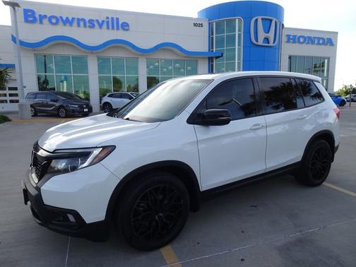 Platinum White Pearl 2021 Honda Passport