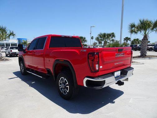 2024 GMC Sierra 2500 SLE