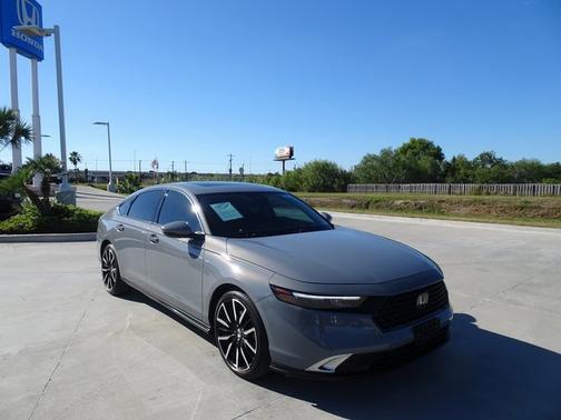 2023 Honda Accord Hybrid 